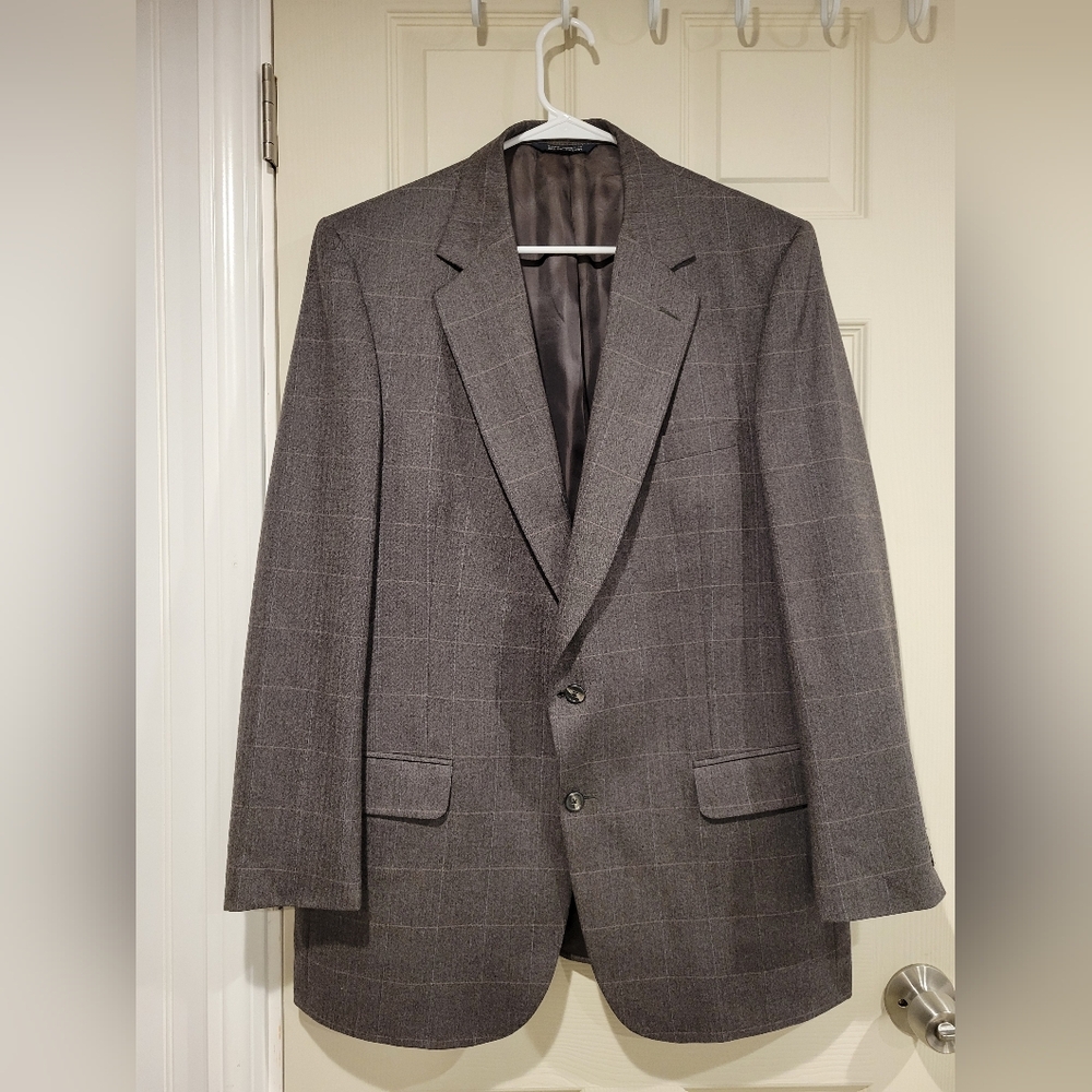 VTG Burberrys 44R Prince of Wales Blazer Gray Red Blue Overcheck Wool Macy's